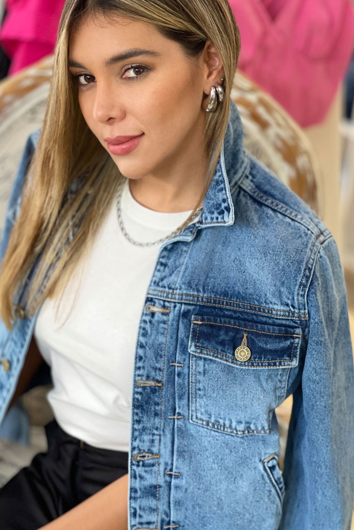 Chaqueta corta en denim