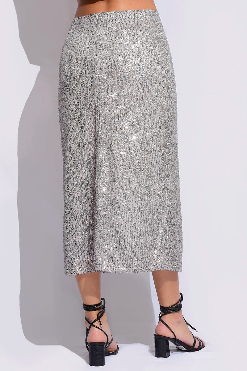 Falda midi