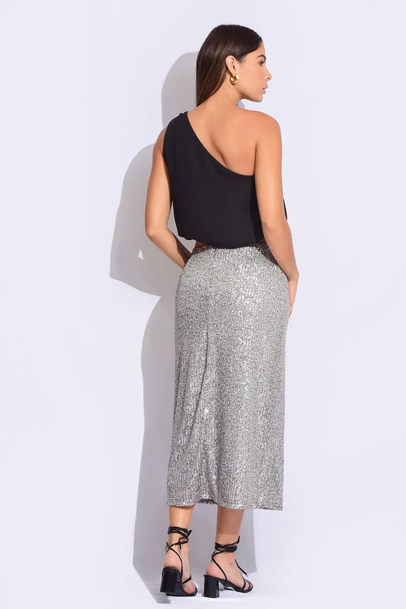 Falda midi