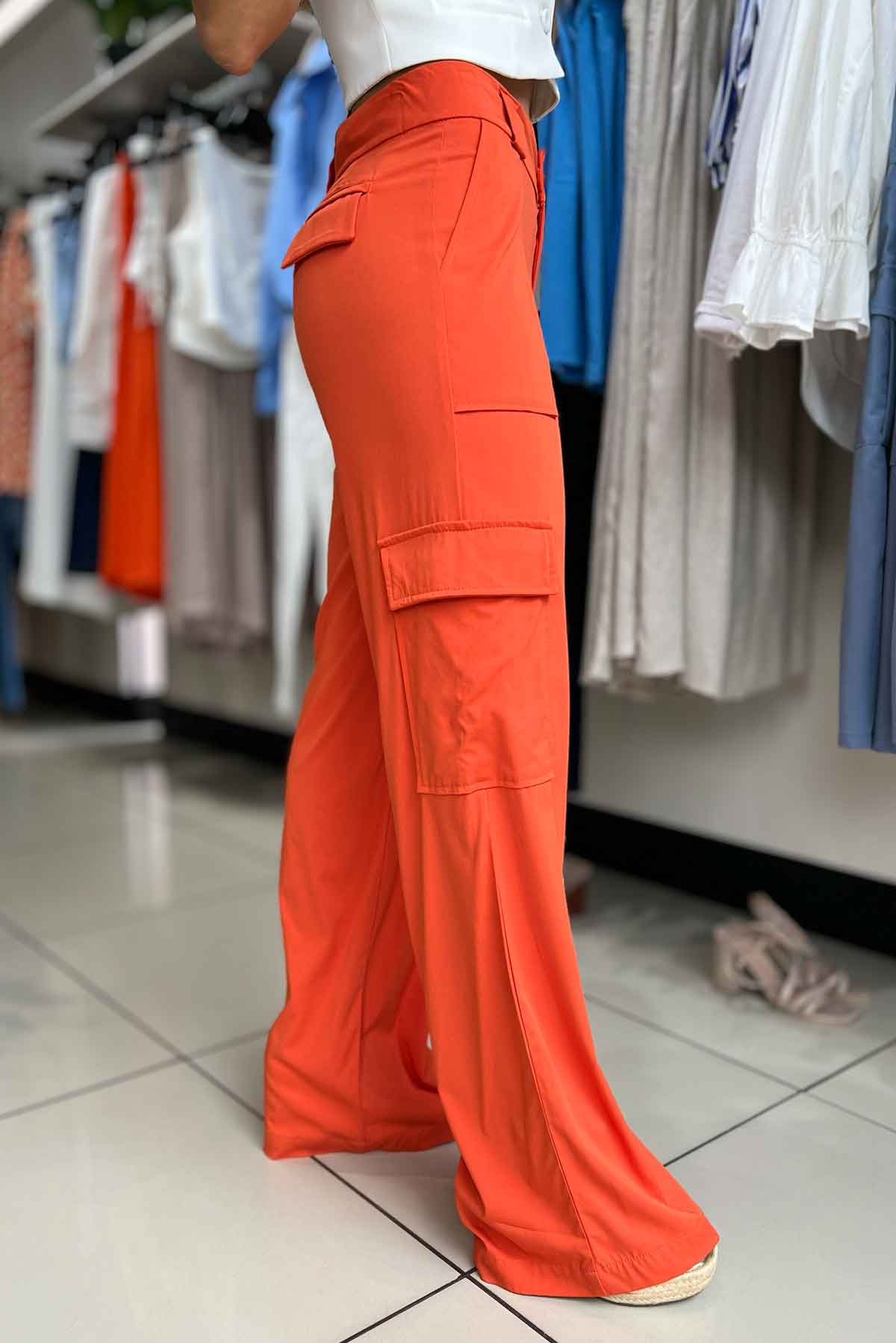 Pantalón cargo