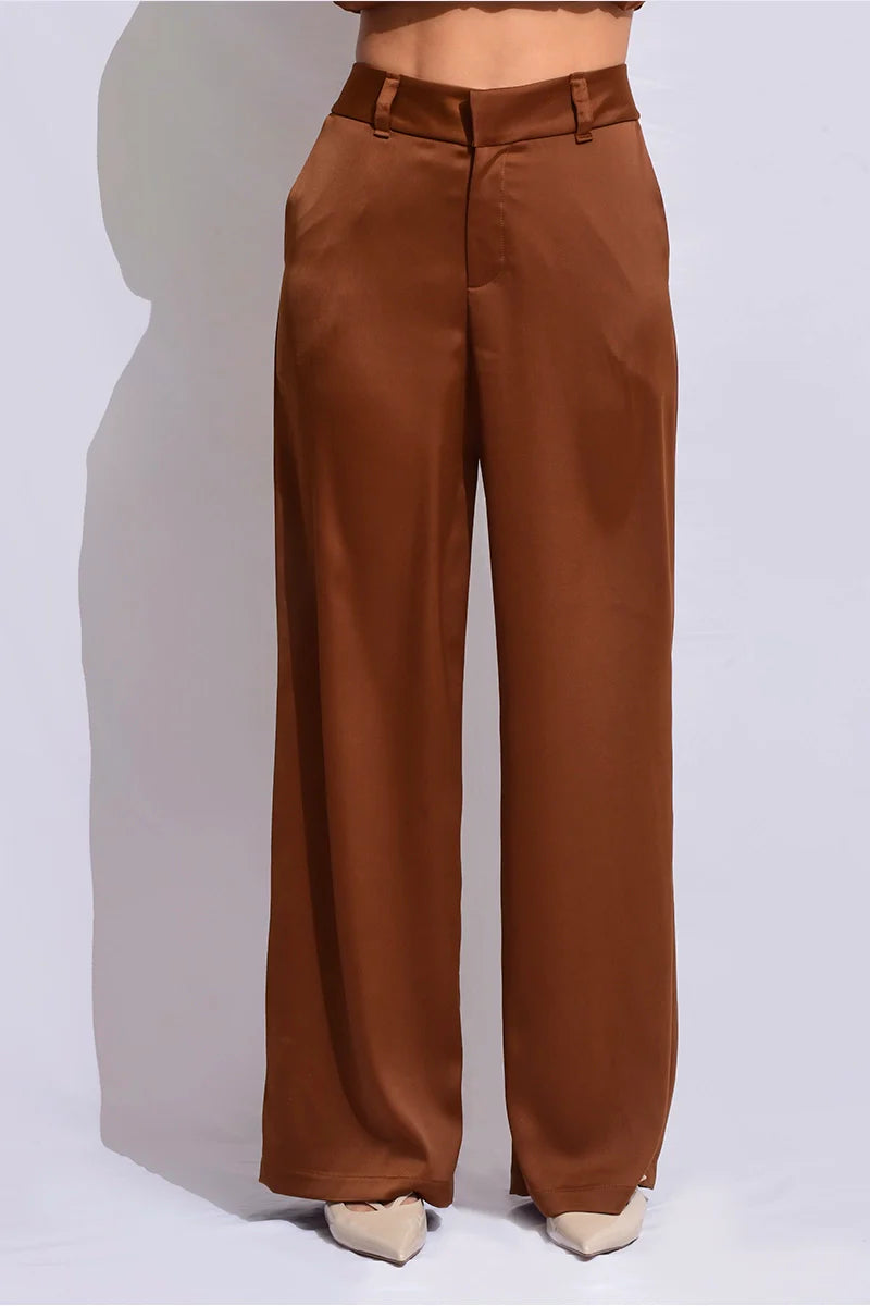 Pantalón tiro alto bota recta
