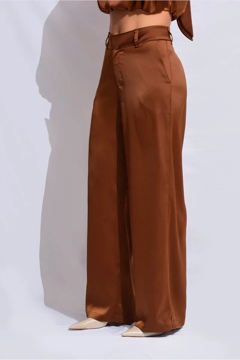 Pantalón tiro alto bota recta